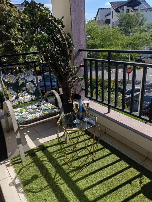 Classy And Cosy Apt - Dainfern Sandton Exterior foto